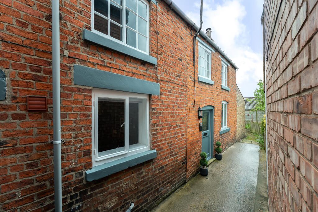 Terraced House