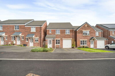 Property on Clôs Pendre, CF35 6QP