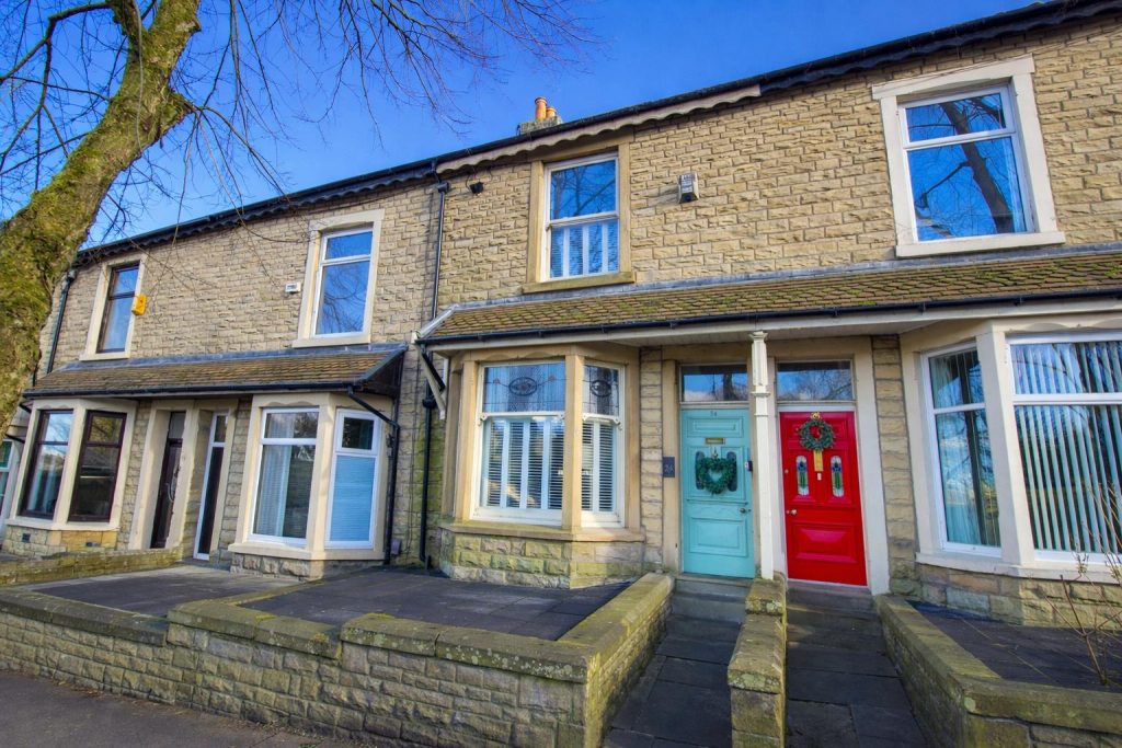 Terraced House