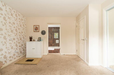 Property on Glasgow Road, EH28 8PR