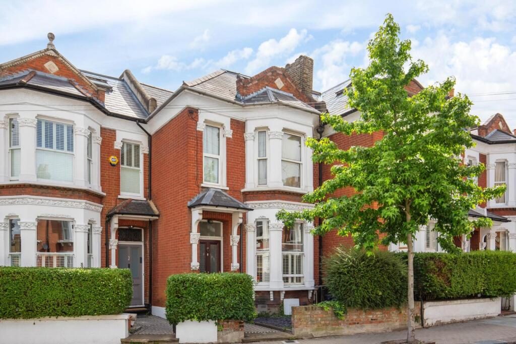 Property main image