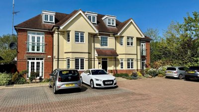 Property on Monks Lane, RG14 7FN