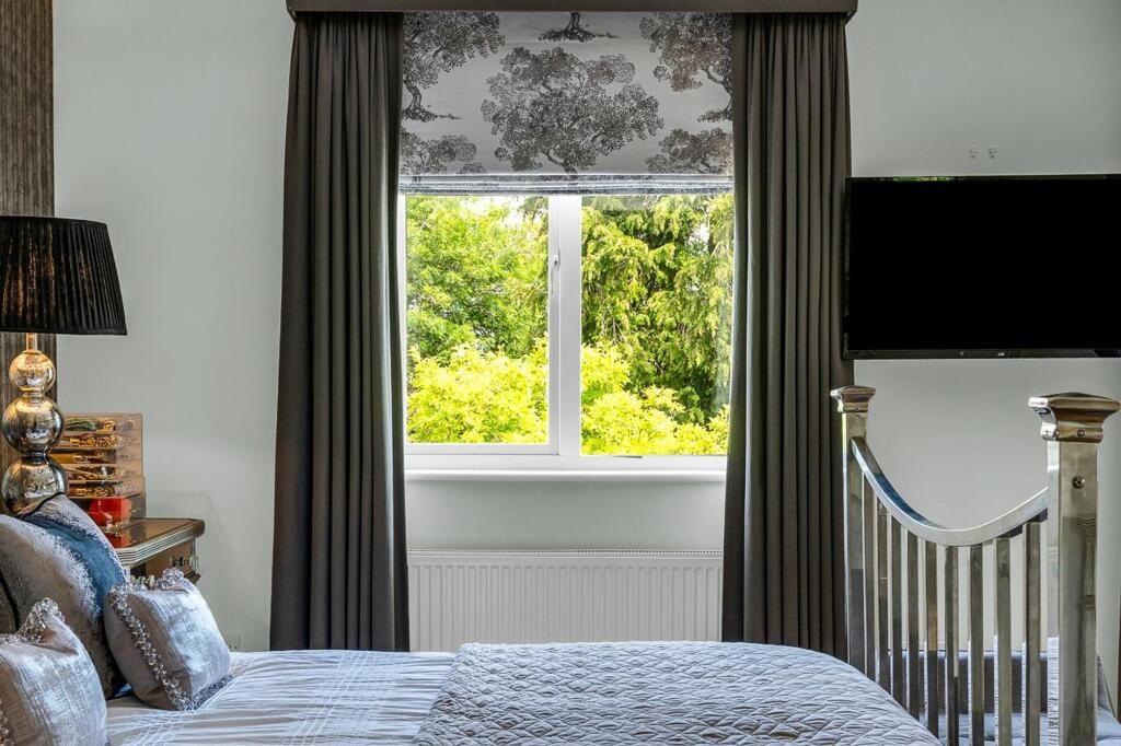 Thumbnail 30