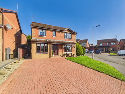 Property on Dunnottar Crescent, G74 4PL