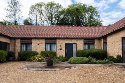 Property on SN15 2NP