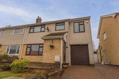 Property on Richmond Road, NP4 5ED