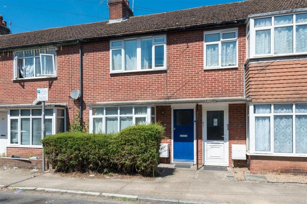 Property main image