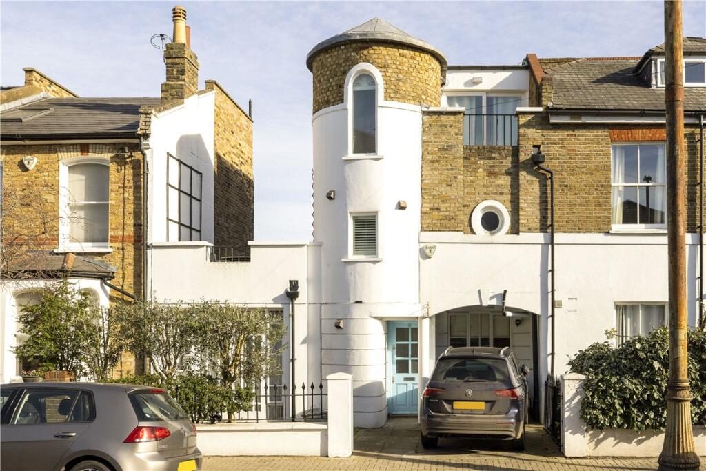 Terraced House