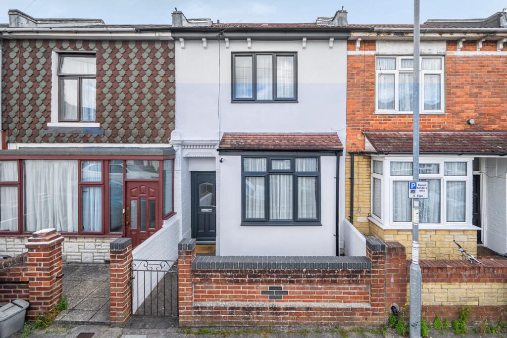 Property main image