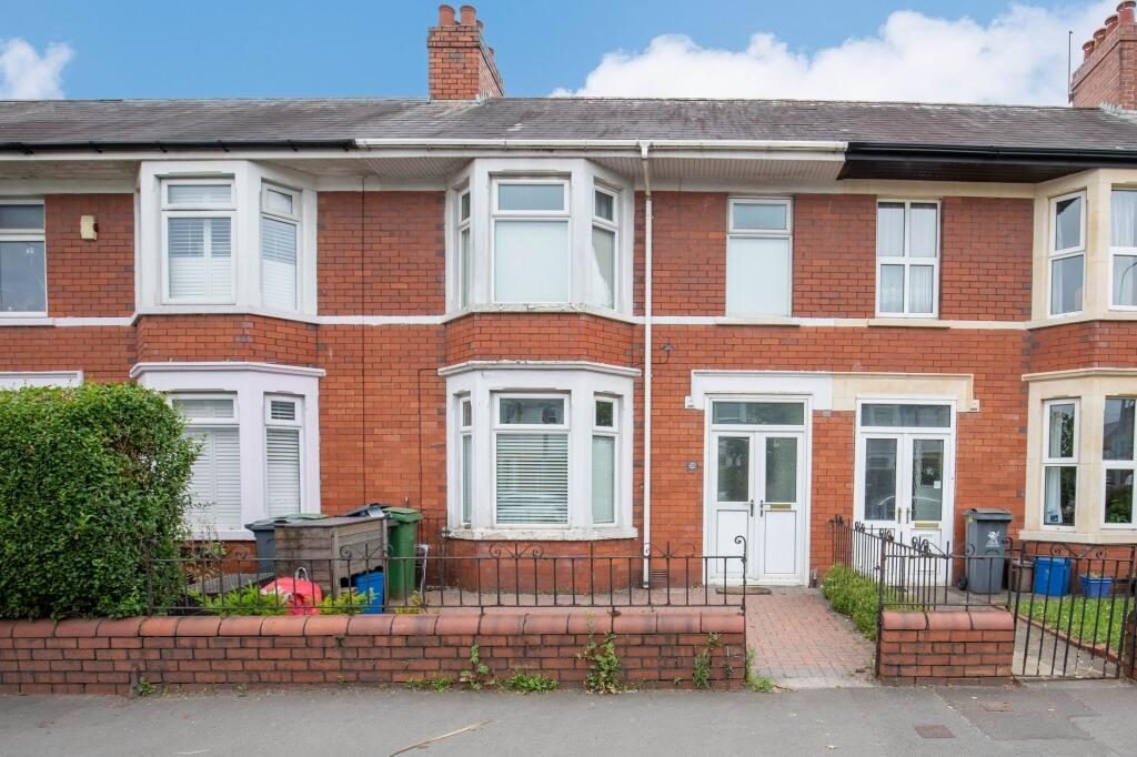 Terraced House