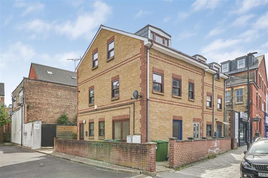 Maisonette