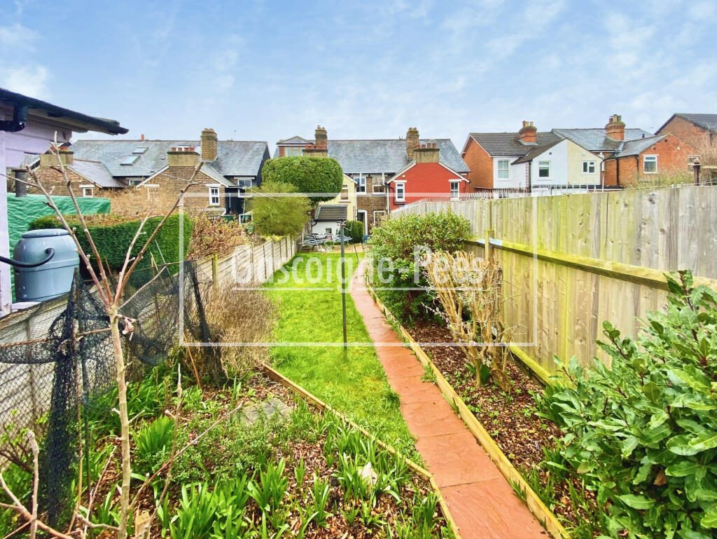 Terraced House