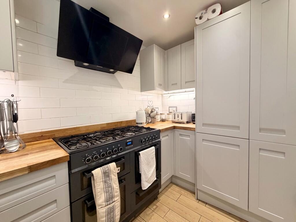 Thumbnail 13
