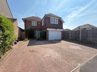 Property on Bushmead Road, LU2 7EU