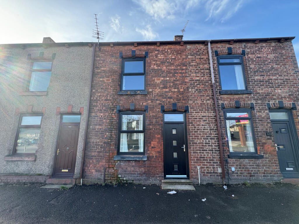 Terraced House