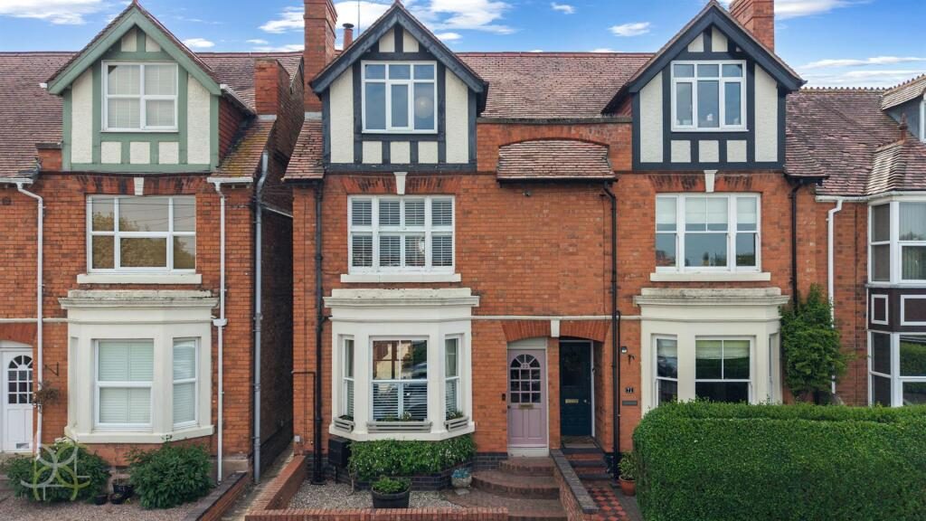 Terraced House