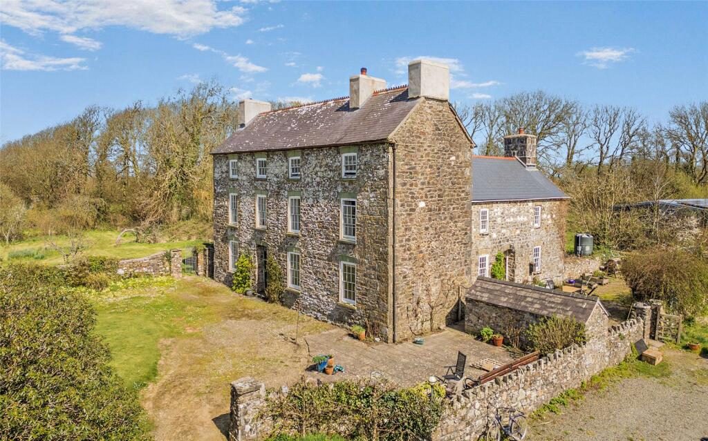 Detached House