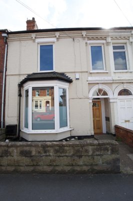 Property on West Parade, LN1 1QS