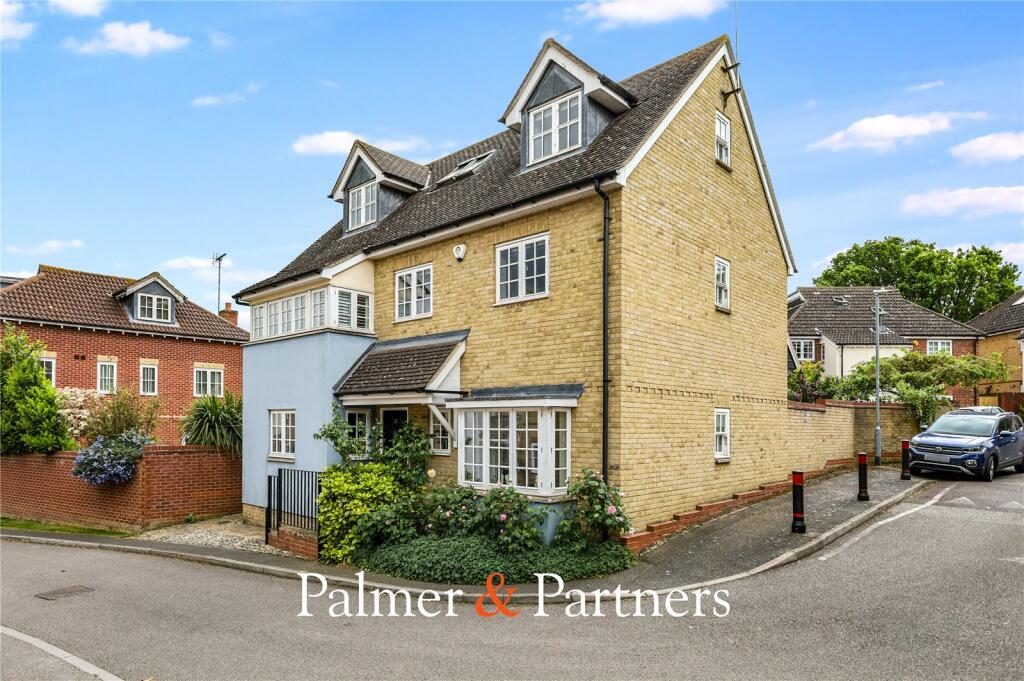 Property main image