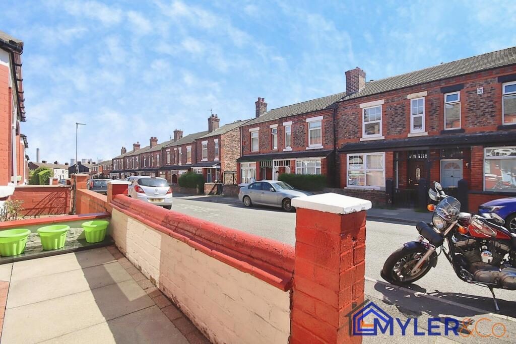 Terraced House