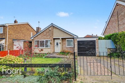 Property on Kempton Park Road, DN5 8TT