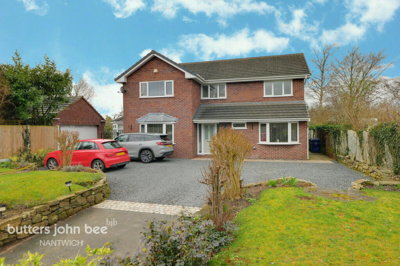 Property on New Road, CW3 9BY