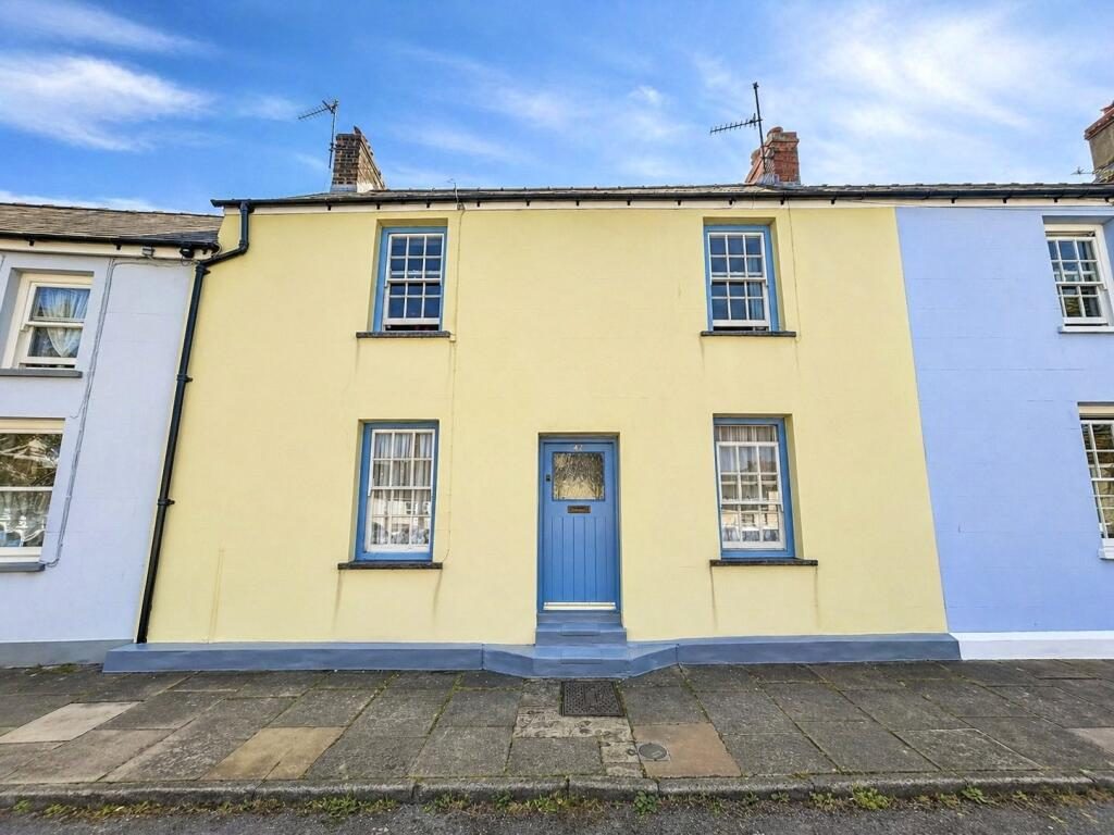 Terraced House