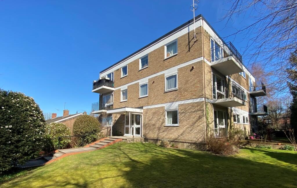 Property main image