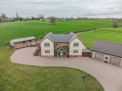 Property on Bunsley Bank, CW3 0HS