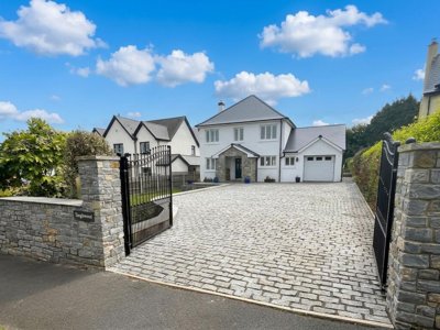 Property on St Quentins Close, CF71 7EZ