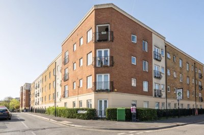 Property on William Street, BS3 4AP