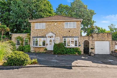 Property on Adel Park Close, LS16 8HR