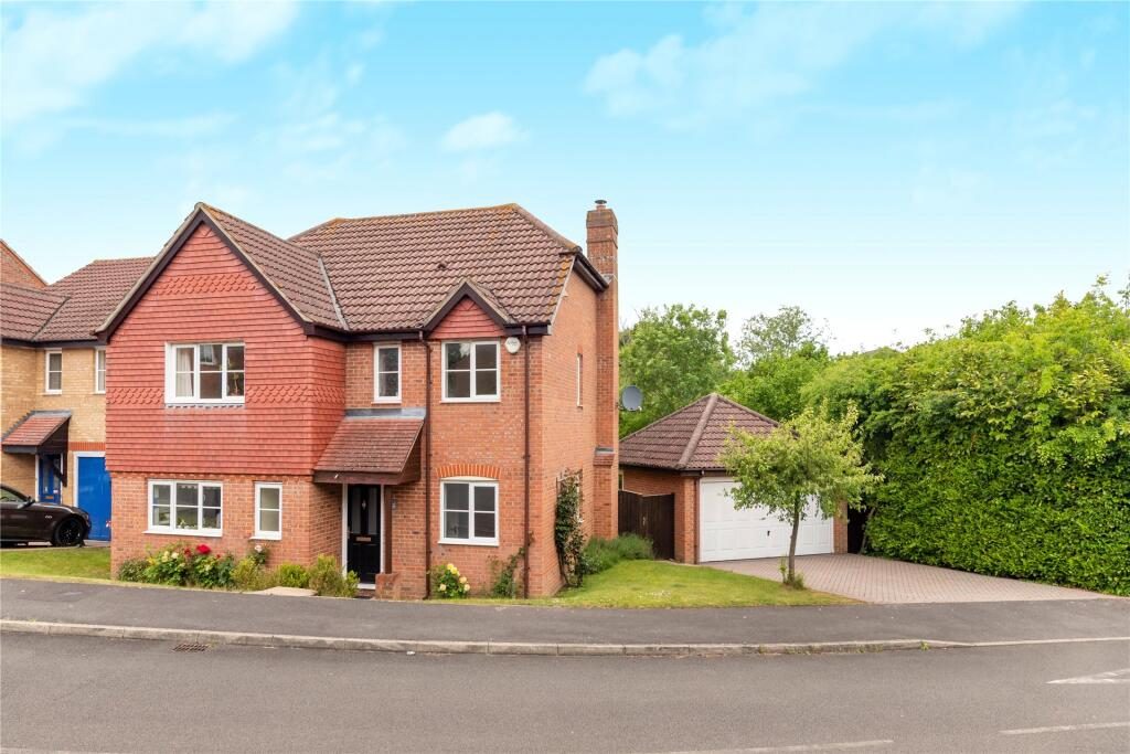 Property main image