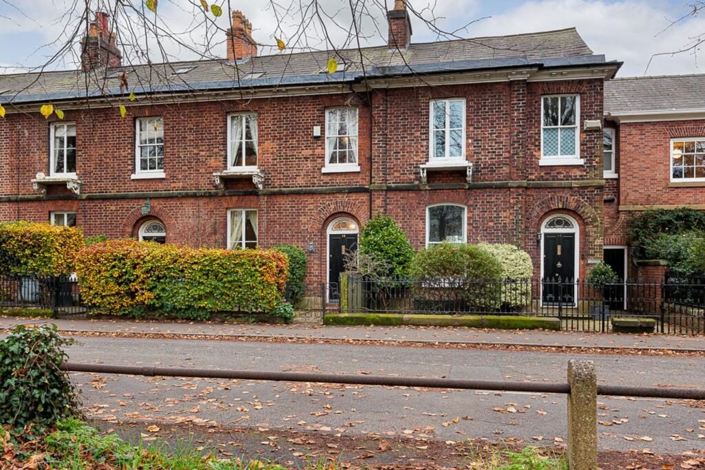 Terraced House