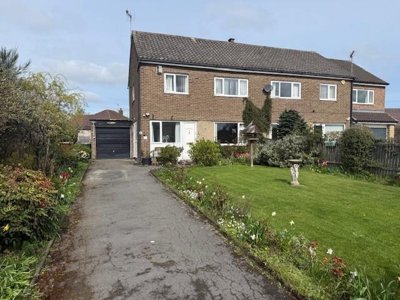 Property on Briarfield Close, BD10 8QP