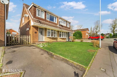 Property on Brookdale, OL12 0SS