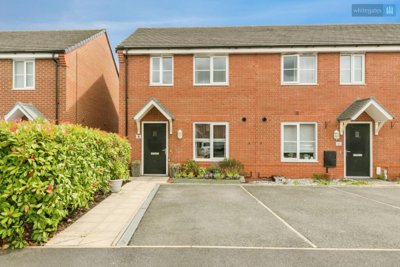 Property on Stable Croft Close, CW1 4GJ