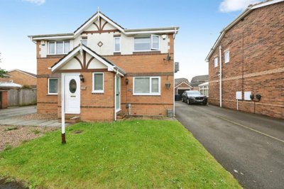 Property on Bridgelake Drive, DN4 8SD