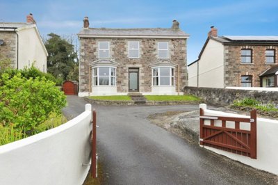 Property on Trevarth Road, TR16 5SE