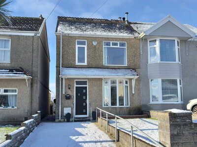 Property on Middle Road, SA5 8EQ