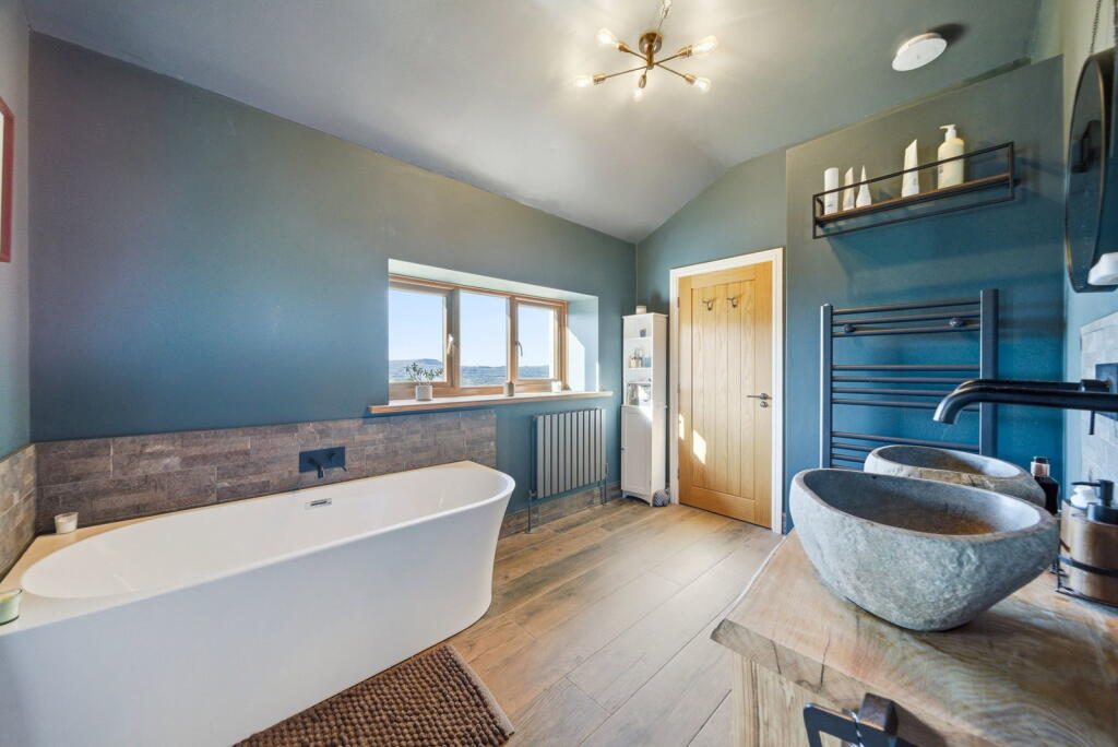 Thumbnail 38