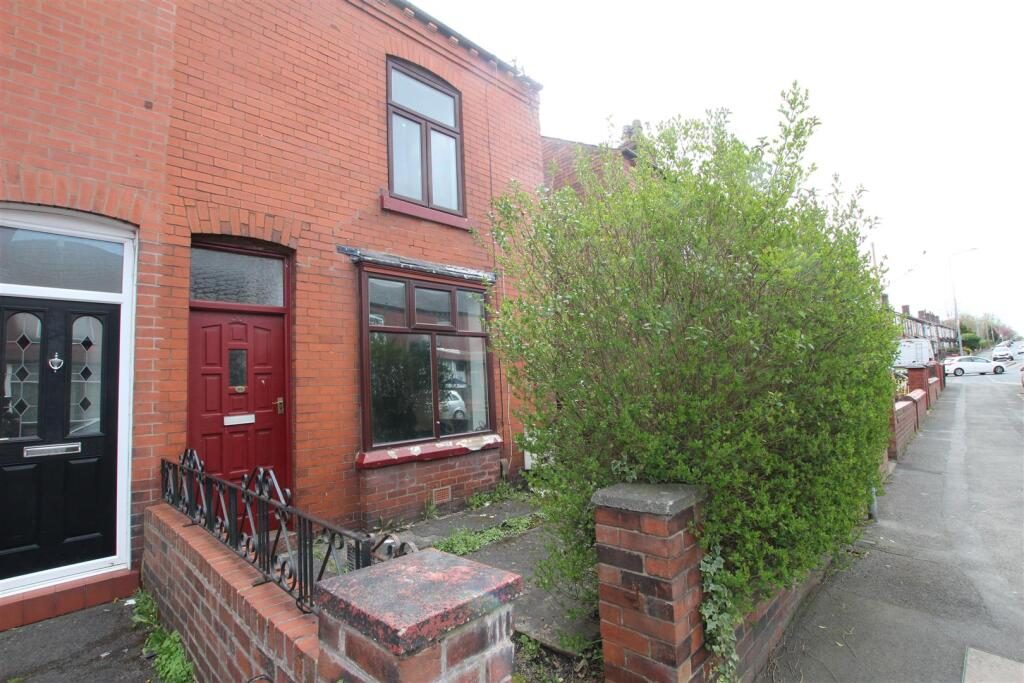 Terraced House