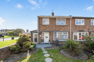 Property on Blackbird Leys Road, OX4 6HP