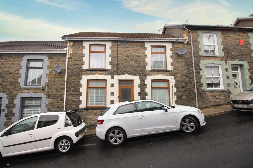 Terraced House
