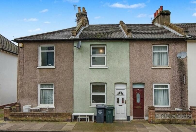 Terraced House