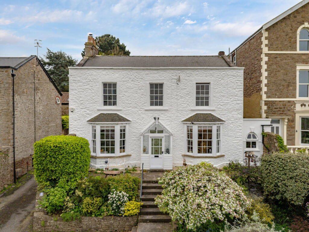 Property main image
