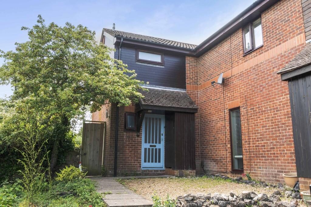 Property main image