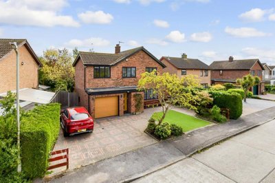 Property on Ellis Way, CT6 7DA