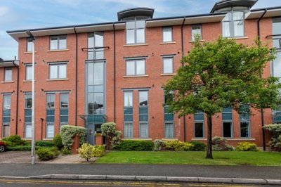 Property on Walls Avenue, CH1 4LN