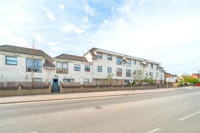 Property on Station Road, UB7 7FA